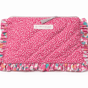 pochette m rose à volants fermeture zip vue de face